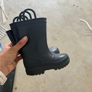 Rain boots for boys
